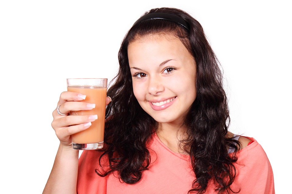 Are Your Drinks Attacking Your Teeth? | Laurel Dentist